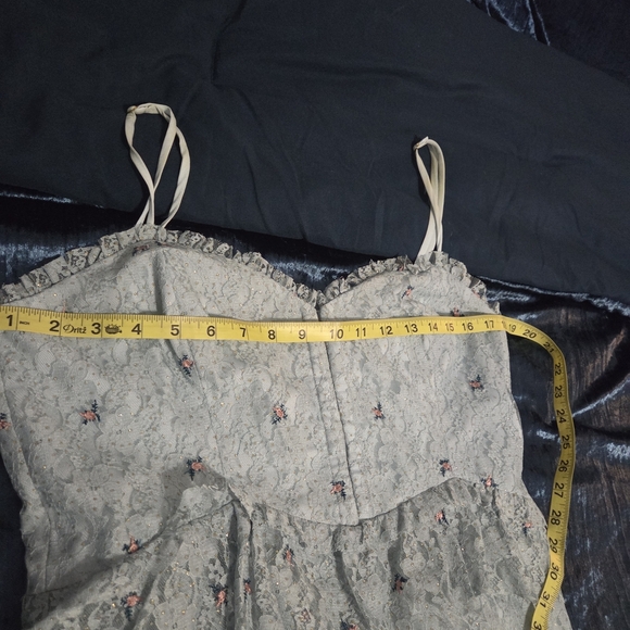 Elegant Maxi Floral Lace Women’s Dress in Light  Blue - Picture 4 of 6